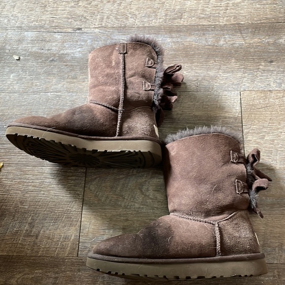 UGG tie up boots - Picture 6 of 7